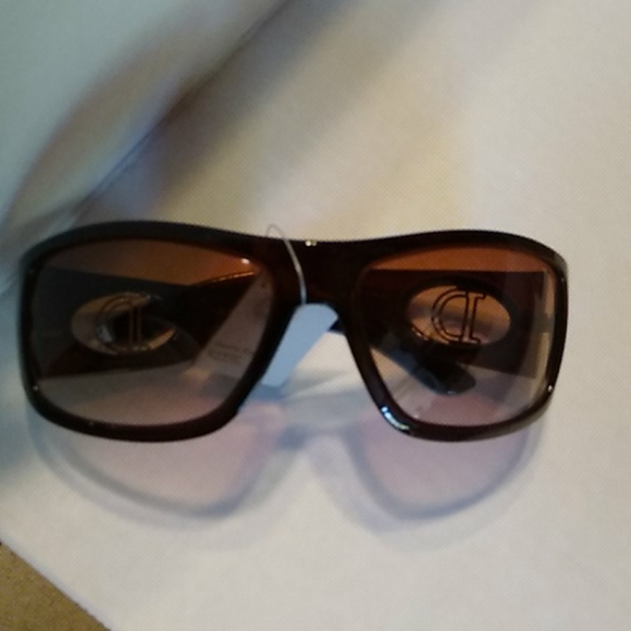 Nwt Sunglasses & Case - Picture 10 of 10